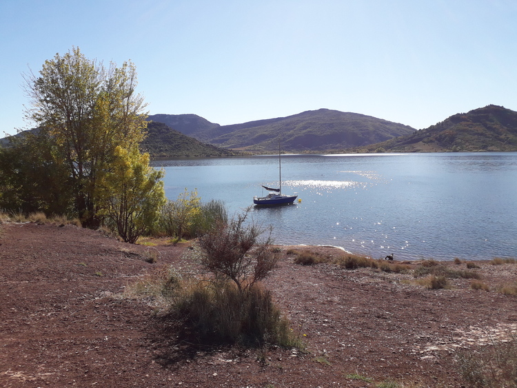 Le Lac du Salagou..