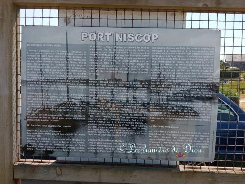 Belz, la grotte de Lourdes de Port Niscop