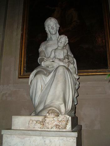 File:Campo Marzio - Vergine di Betharram Chiesa NS dei Miracoli.JPG