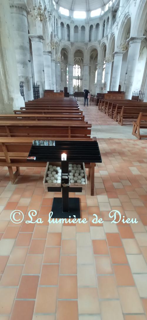 Valmont, abbaye Notre-Dame du Pré