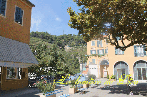 Notre-Dame de Laghet, le magasin-librairie
