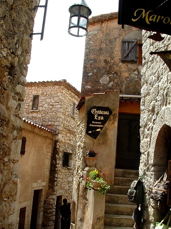 Côte D'Azur :Eze un village médiéval du XIVe Siècle, un des plus beaux de Provence