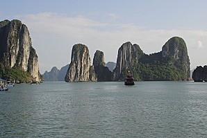 Vietnam-Baie-d'Along