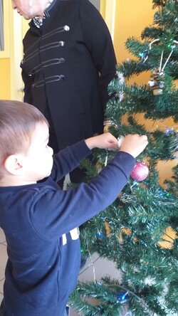 PS MS - La classe ouvre ses portes aux parents pour les ateliers de Noël