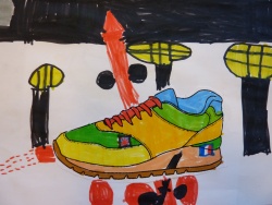 Une nouvelle vie pour les chaussures... art plastique... - La classe  d'ariane...