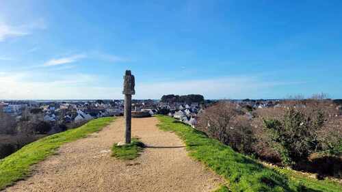 Rando à Carnac le 18 01 2024 .30 Randonneurs ont marché 13 km avec  un beau soleil  mais toujours bien froid !!!!!.