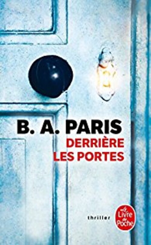 Derrière les portes et photos