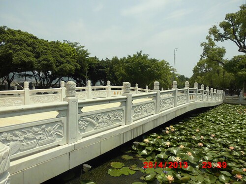 GUANGZHOU (CANTON) LE JARDIN DE NANYUE UNE MERVEILLE