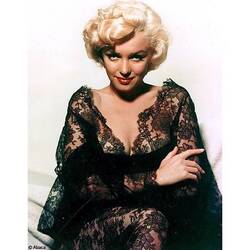 MODE * MARILYN MONROE EN ROBE DE MARIAGE