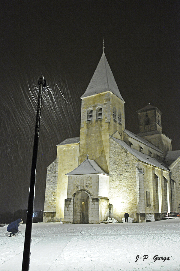 Jean-Pierre Gurga a pris de superbes photos de Châtillon sous la neige....
