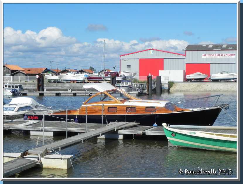 Gujan Mestras - Le port de Larros et la jetée du Christ - 1/3