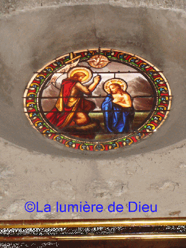 Moustiers Sainte Marie : L'église Notre-Dame de l'Assomption