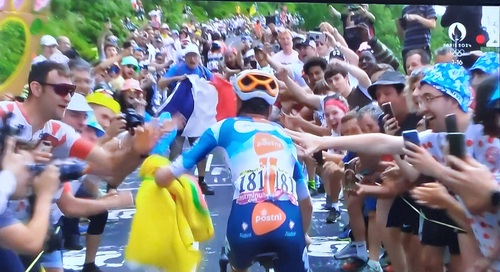 Etape Tour de France dans le cantal 10 /07/2024