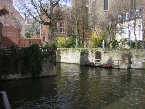 BRUGES, LA VENISE DU NORD