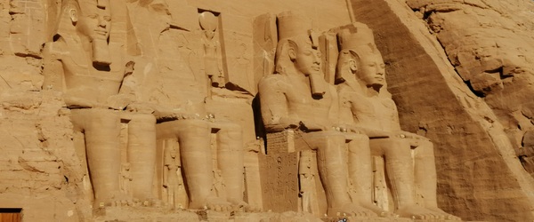 Les colosses de Ramses II à Abou Simbel