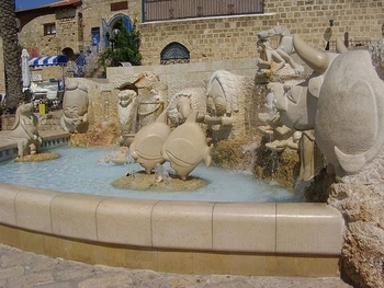 800px-PikiWiki_Israel_14046_Zodiac_Fountain_in_Old_Jaffa