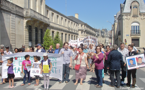 Marche de soutien et apéritif citoyen du 26 mai 2012