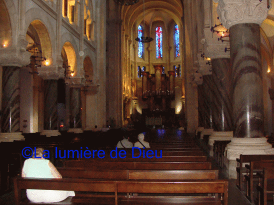 Lourdes : L'église du Sacré-Cœur