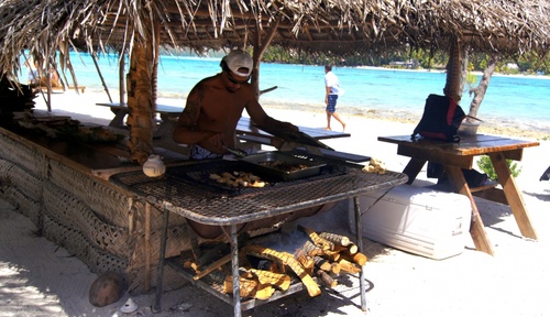 Bora Bora - Private Motu & Picnic