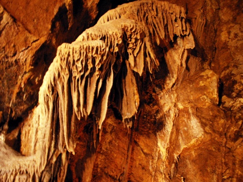 Grotte de Lacave