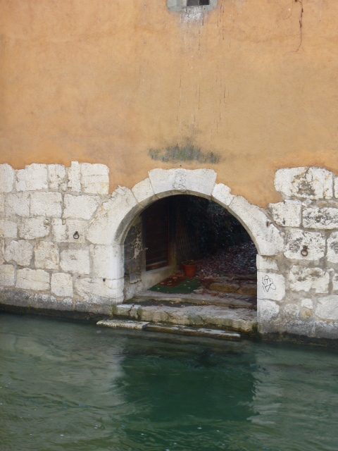       ANNECY,  LA VENISE DES ALPES