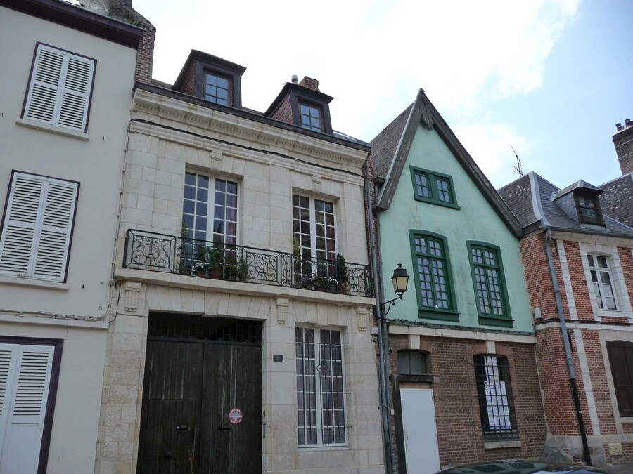 Aux pieds de la Cathédrale d'Amiens