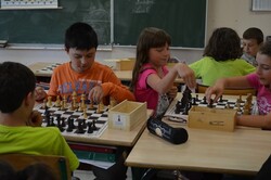 Initiation au jeu d'échecs pour les 2 classes