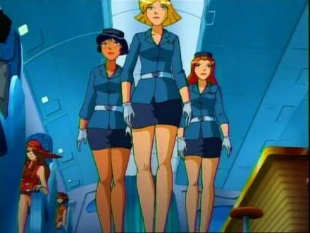 3x16 Y A T Il Un Maniaque Dans L Avion Totally Spies
