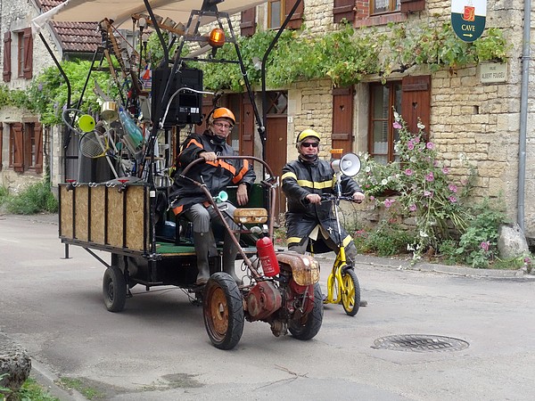 La compagnie "L'air de rien" a fait étape à Chaumont le Bois !