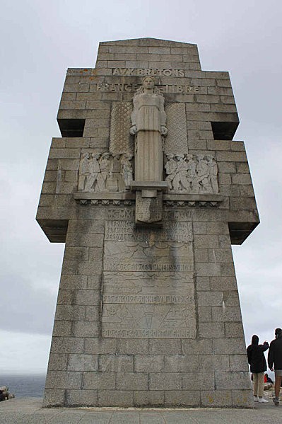 pointe de pen-hir Monuments aux Bretons de la France libre