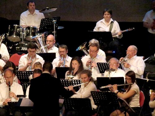 La Lyre a présenté son concert 2013 devant un très nombreux public...