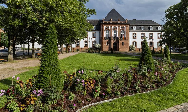 Hôtel de Ville - Frantisek Zvardon