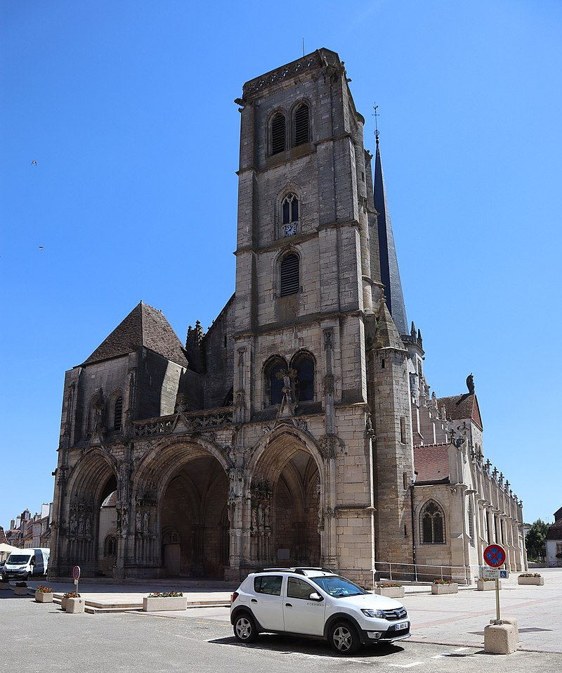 Auxonne (21) Ãglise Notre-Dame - ExtÃ©rieur 01.jpg