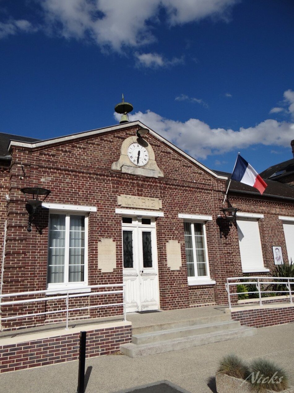 Continuons le sentier du bois de Bonnemare,