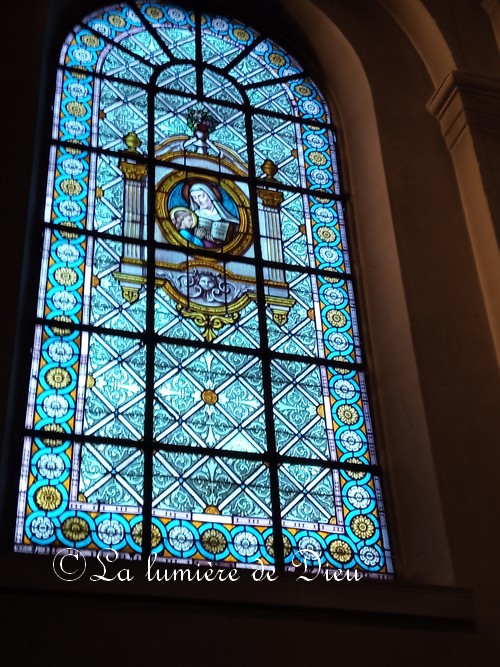 Menin (Belgique), l'église Saint Vaast