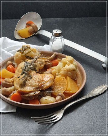 CUISSES DE POULET AUX LEGUMES D'HIVER