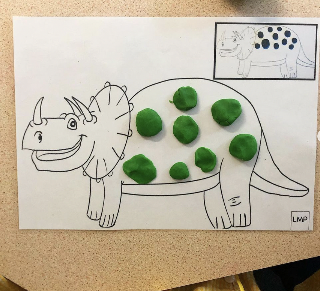 Pâte à modeler Dinosaures - maternellepailletée
