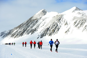 season runners antartic running 