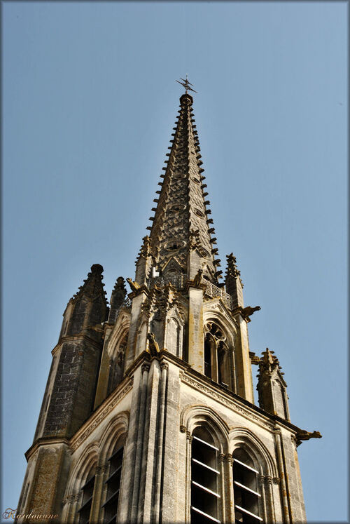 Photo du clocher de Notre Dame de Sainte Foy la Grande