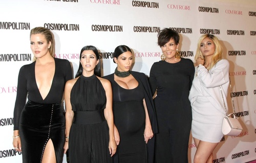 Les filles Kardashian et Jenner ont déposé les noms de leurs enfants