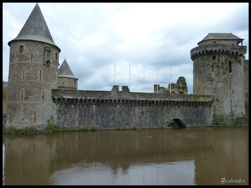 Fougères : Le château serie 2