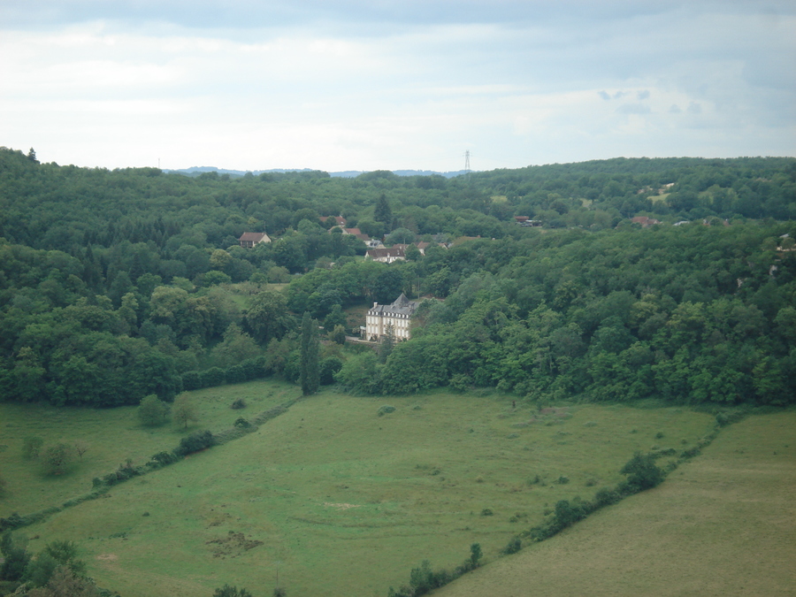 LE  BEAU  VILLAGE  DE   TURENNE   DANS  LE  LOT