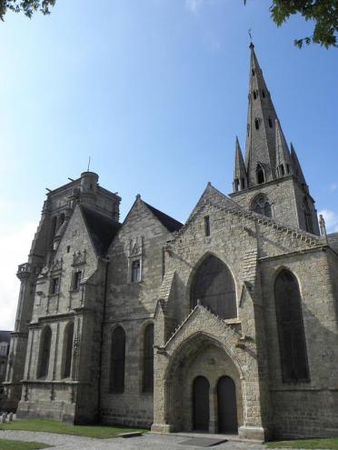 Vue méridionale de la basilique.