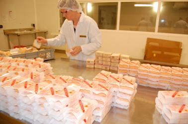 LES FROMAGES DE NOS REGIONS LE MAROILLE