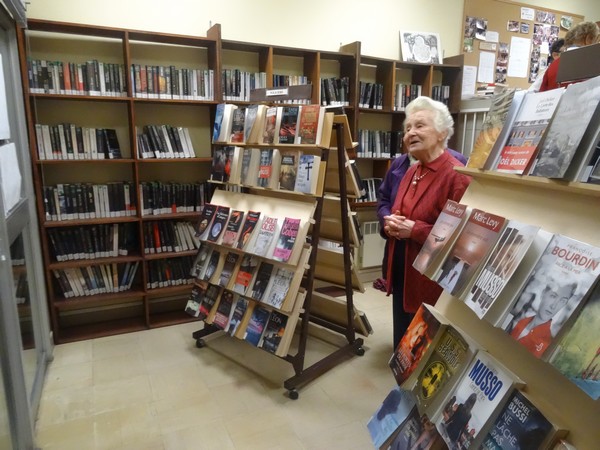 Le Zonta-Club Châtillonnais a offert des livres à la Bibliothèque pour Tous