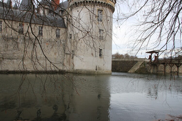 SULLY-SUR-LOIRE