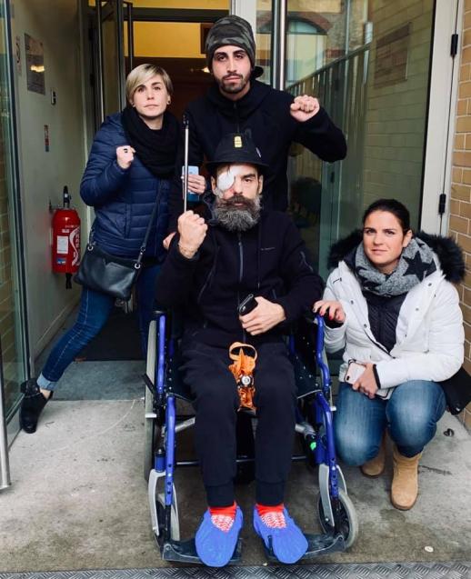 L’image contient peut-être : 4 personnes