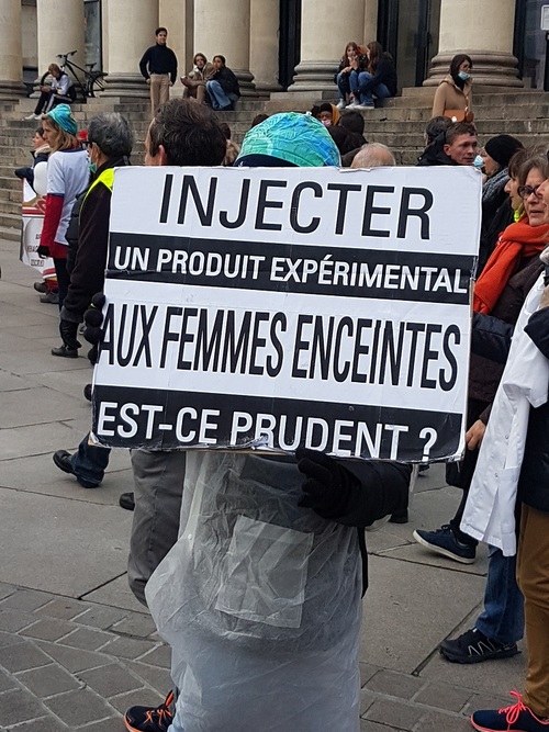 Nantes - 20/11/2021 - Manifestation contre le pass sanitaire