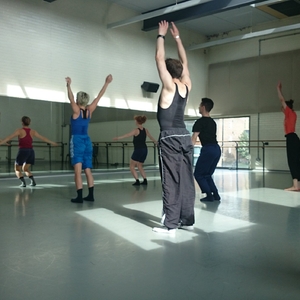 dance ballet class dancers classes