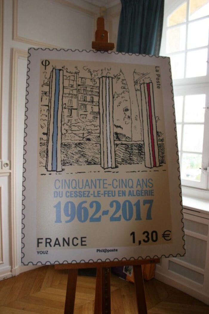Le 15 mars 2017 La Poste a dévoilé   un timbre commémoratif pour les 55 ans  du cessez-le-feu en Algérie